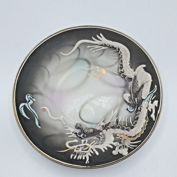 Vintage Geisha Lithophane Dragonware Small Teacup & Saucer Moriage Black Japan - Picture 5 of 16